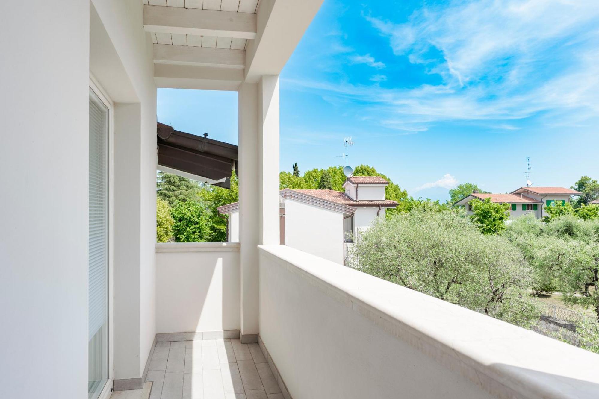 Matteotti Apartments Desenzano del Garda Exterior photo